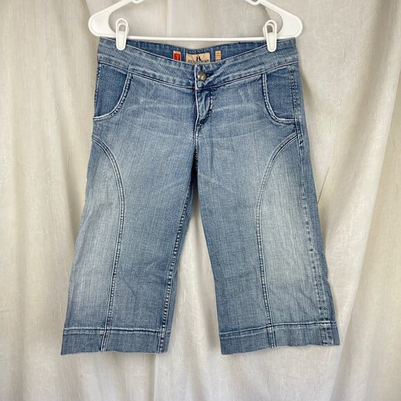 🌞 VTG Y2K Juicy Couture Blue LOW RISE Denim Pants Shorts Jorts Wide Leg Sz 26 - Picture 1 of 16